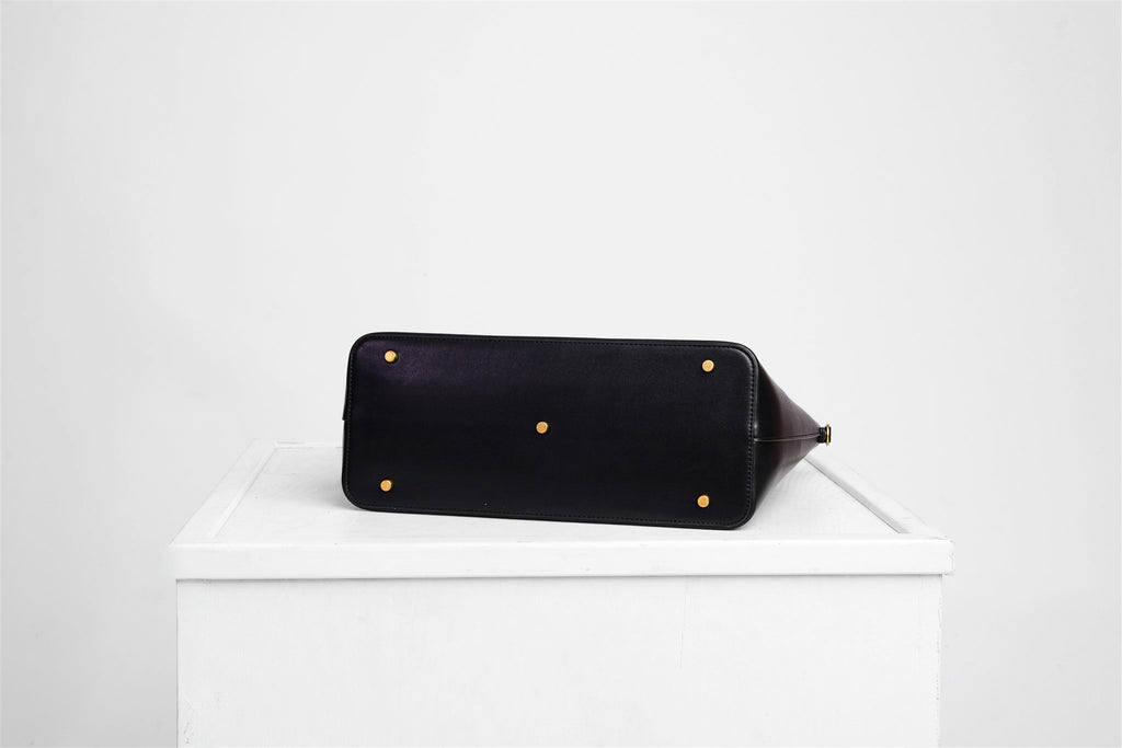 THE LUSCIOUS LUXE TOTE