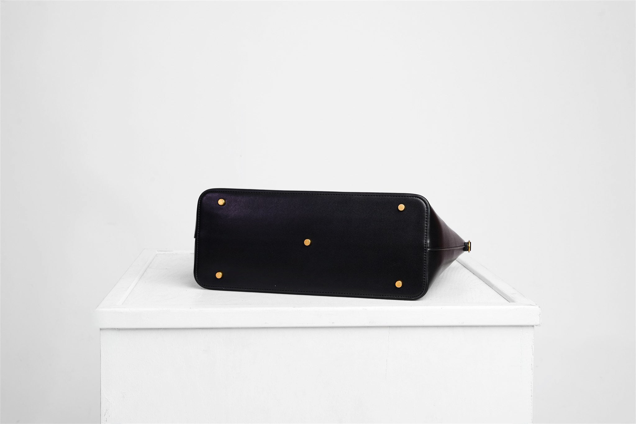THE LUSCIOUS LUXE TOTE